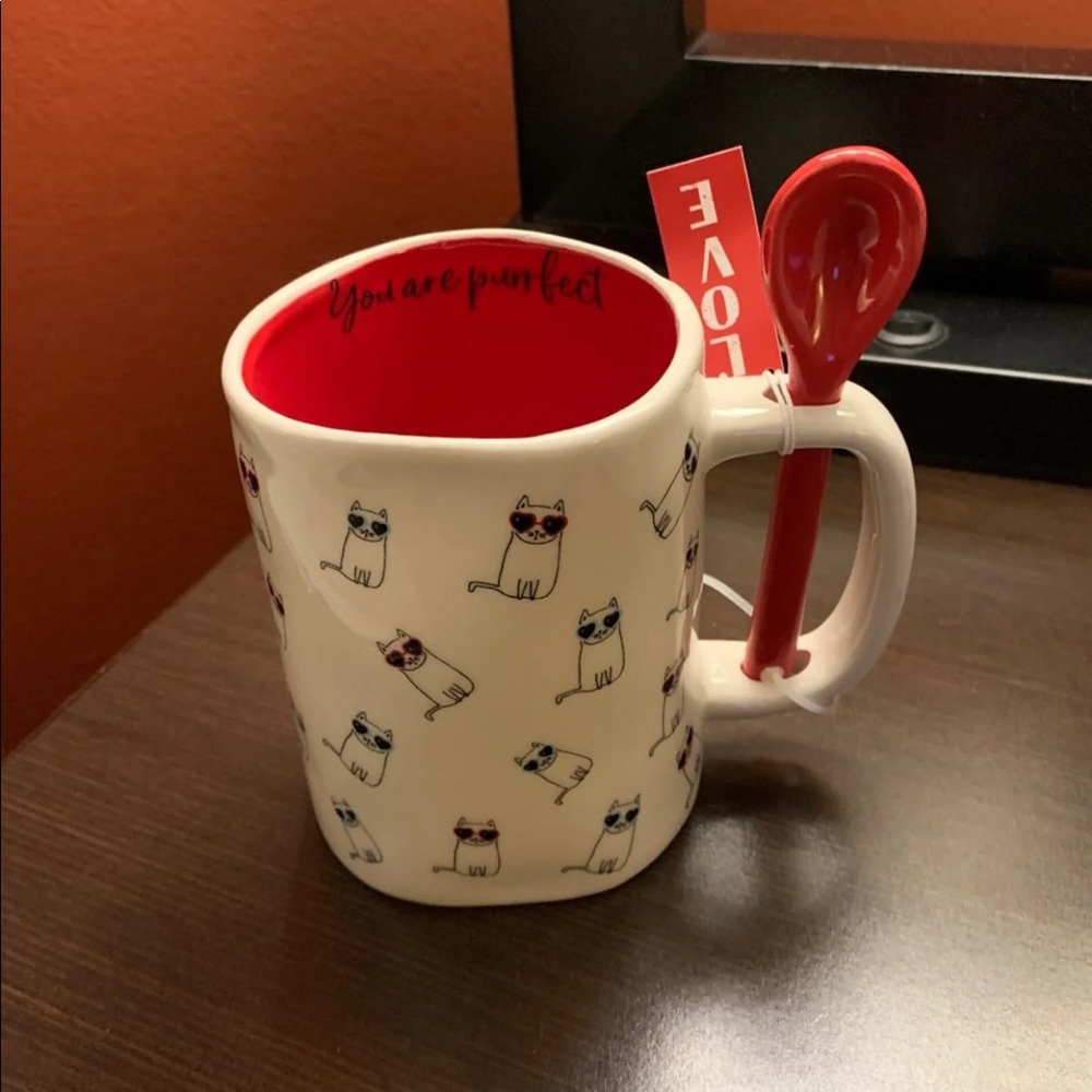 ARLINGTON POTTERY “ CAT VALENTINES “ COFFEE MUG /SPOON REST/ RED SPOON SET